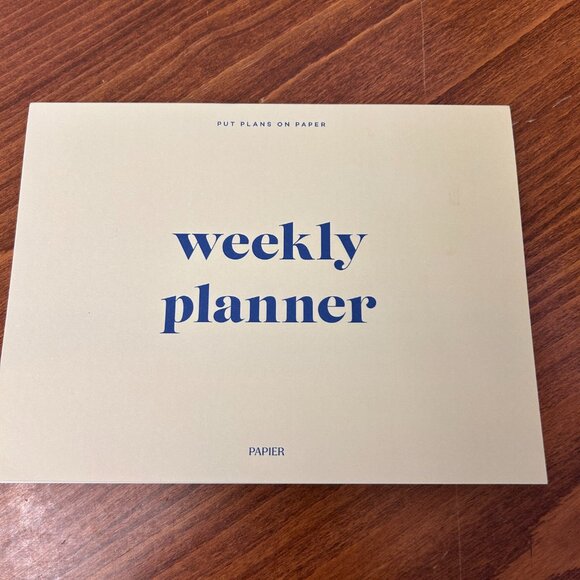 Collection of assorted planners and journals - Picture 6 of 9